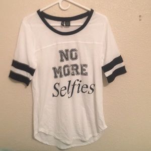 Rue 21 t-shirt